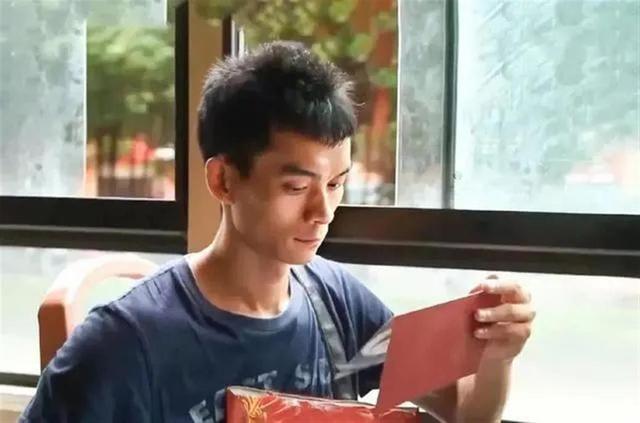 大學考14次！34歲學生「為上第一志願讀13年」下場曝光　坦言「對未來的打算」：欣然接受