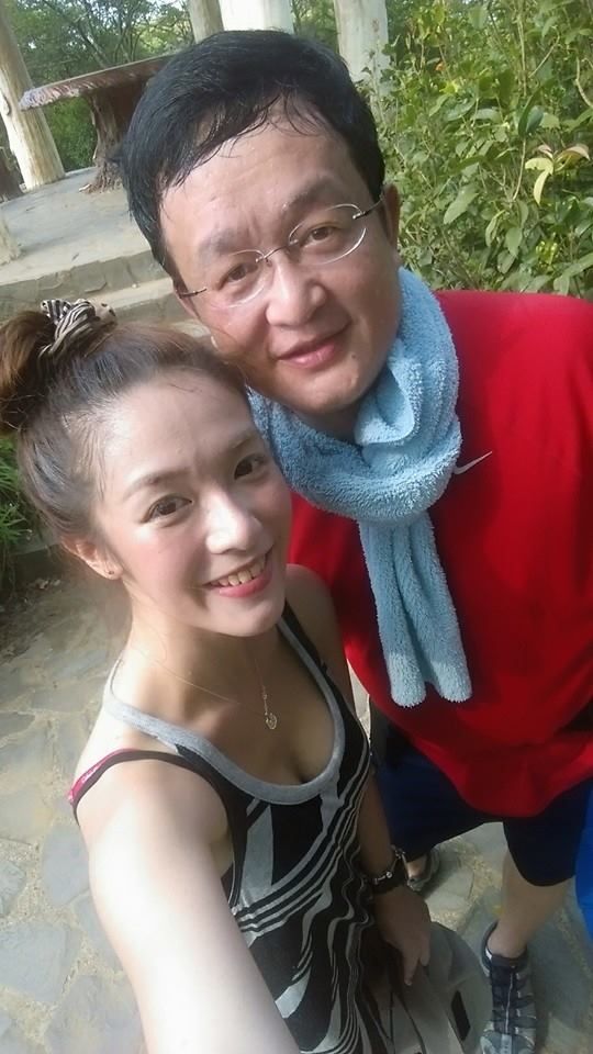 徵求女生到柬埔寨！台女星掛保證「包吃住月薪7.5萬」　背景驚人「老師得罪她被消失」：看到我爸都要敬禮