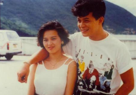 愛妻去世4年！63歲影帝「葬禮上哭到昏厥」發誓永不再娶　「如今生活曝光」網卻怒轟：都是虛情假意