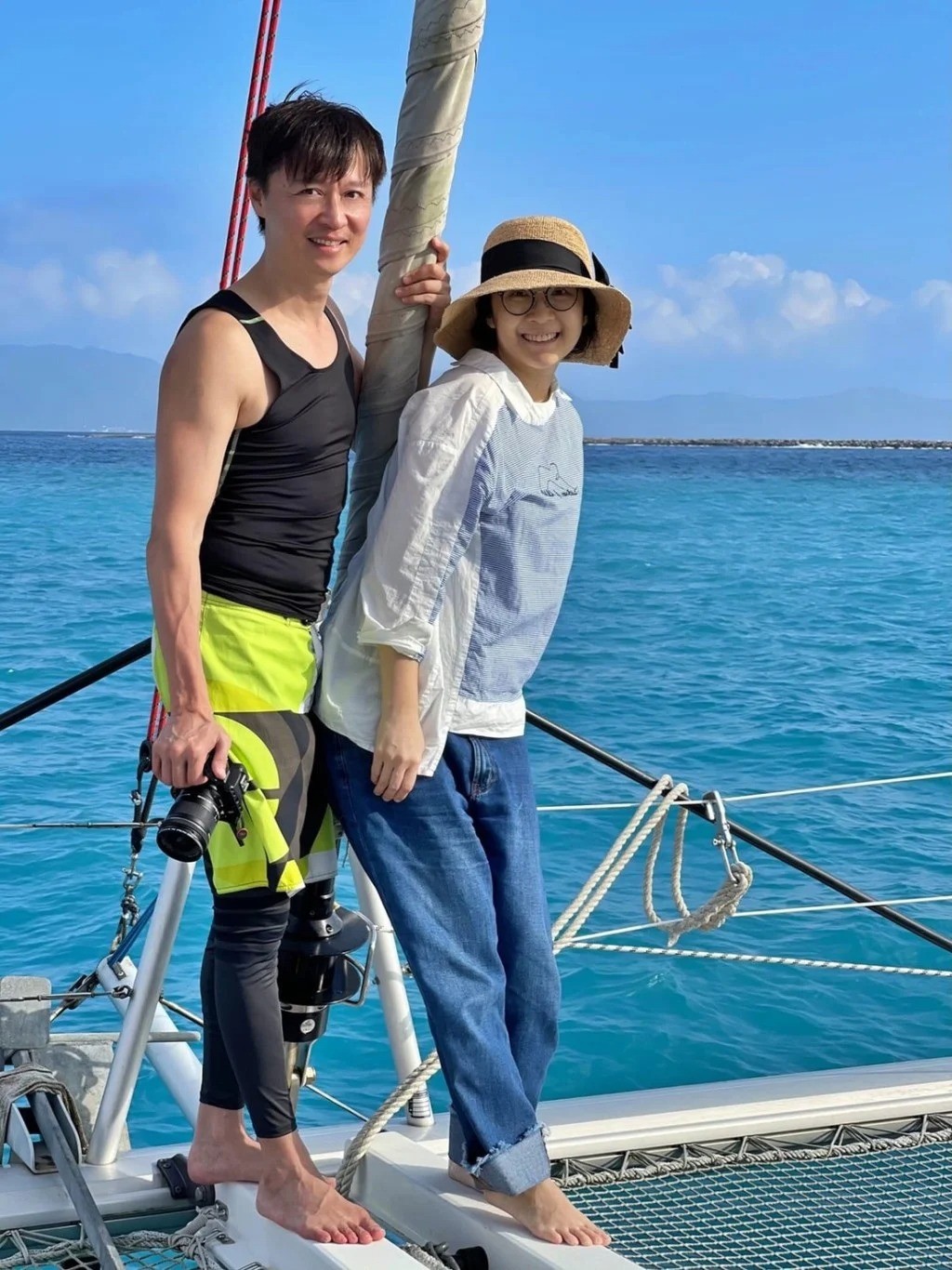 為2兒洗盡鉛華！「五燈獎」女主持當紅淡出相夫教子　「185公分帥兒近況曝光」母愛舉動好暖