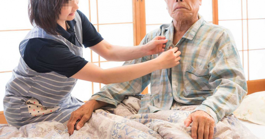 公公是大男人！不准婆婆開口「常炫耀娶她原因」認為自己最聰明　看不慣兒尊重妻「當面調教馴服」媳婦忍無可忍