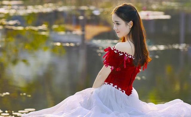 娶小20歲老婆！每次同房後她都要去廁所　那天「發現的一幕」讓我憤然離婚：寧願孤獨終老