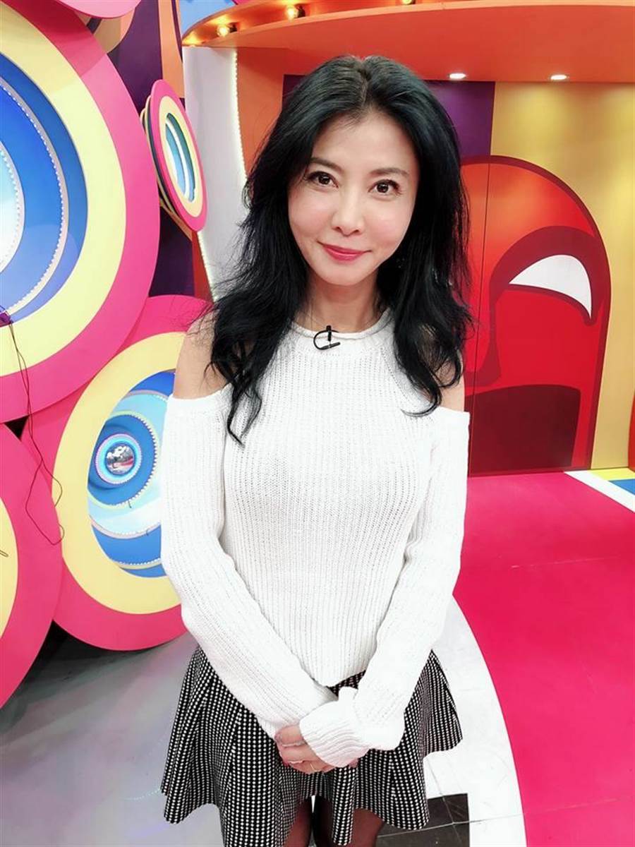  帶兒子逛羅浮宮出事！女星輕忽尪警告「崩潰困巴黎」哭訴：是我太笨　「公公事前也告誡」如今成全家人的痛