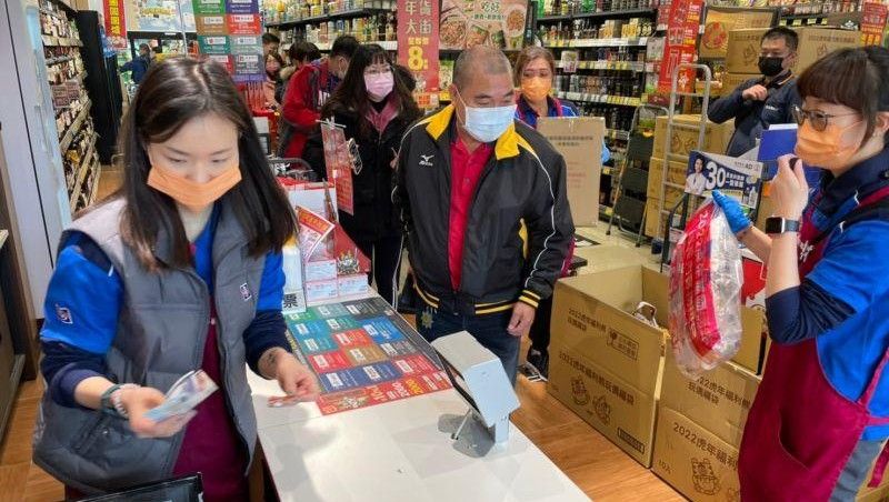 不爽沒說謝謝！桃園男「要求賠償2萬5」氣到告店員　法院哭訴「人格受辱需吃藥控制」判決結果引熱議