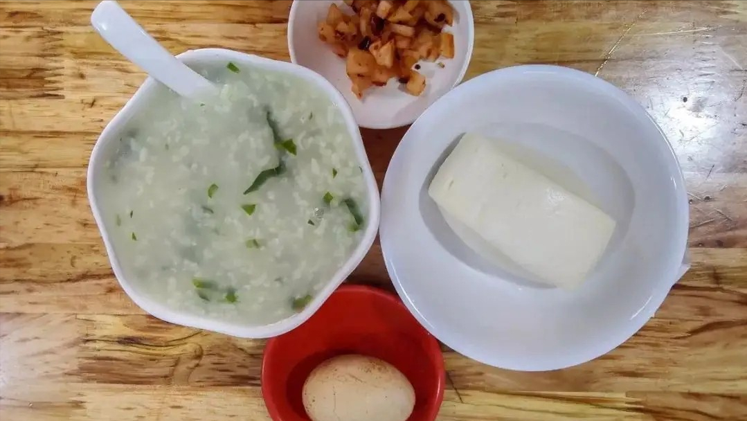 容易升高血糖！建議中老年人早餐「少吃饅頭和稀飯」　多吃4樣：低脂飽腹又健康