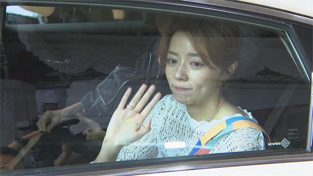 艾成長眠地確定了！家屬第一眼就愛上「留台灣伴王瞳」　今晚播出「最後身影」生前表演成絕響