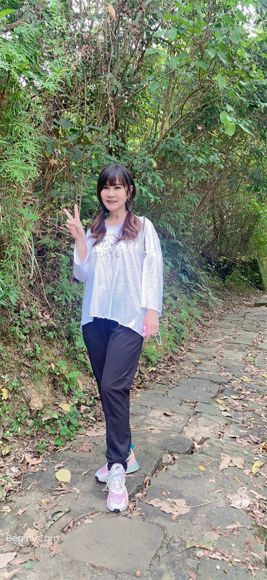 三姊弟同心創業！龍千玉砸百萬「開心找到人生第二春」　謝賀一航牽線「拿到名片仍像做夢」