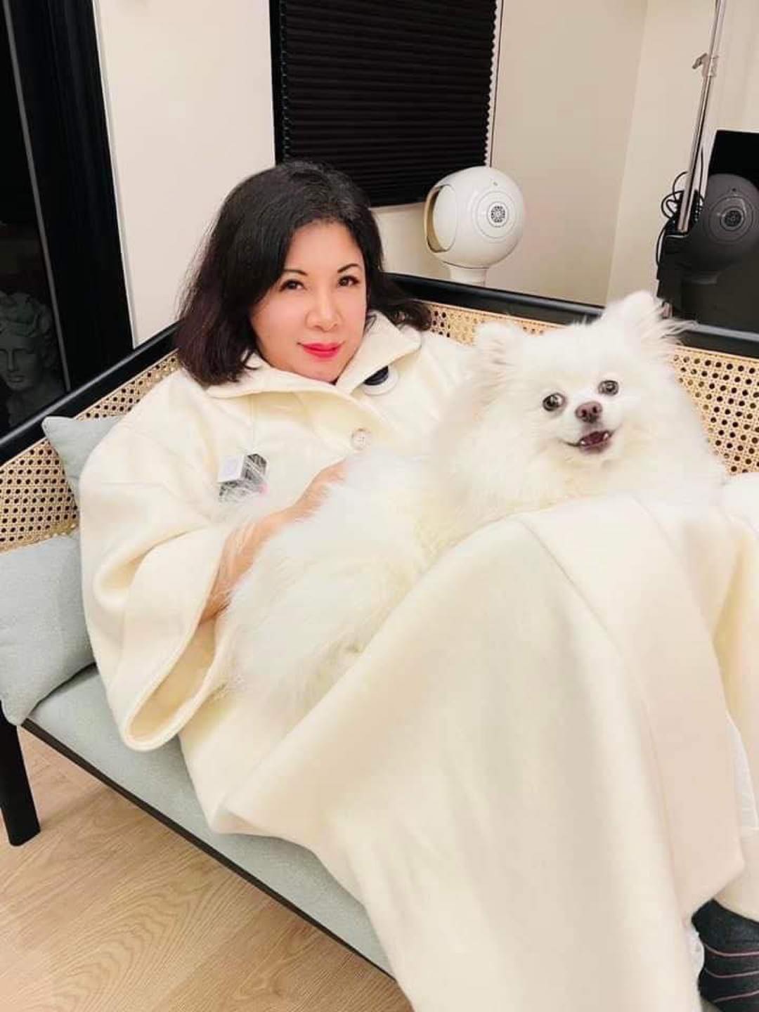 主持17年只請假2次！陳文茜罹癌「病榻上開會」靠吸氧錄影　病況嚴重「堅持出國採訪」咬牙撐下去