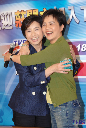 辛苦是2的N次方！莊開文「放手養雙胞胎」教育觀超開明　「不強迫孩子補習」學英文不如出國開口說
