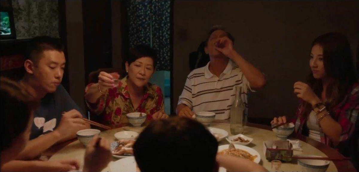 按摩店聞到腐臭味！29歲人妻嚇壞「檢查店內沒異常」　「下秒突抽搐倒地」醫檢查搖頭嘆：是絕症