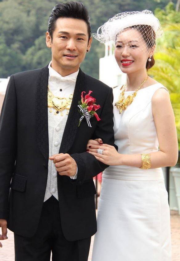 沒她不知道怎麼活！和老婆差24歲「杜德偉樂當妻寶」　結婚13年「熱戀日常曝光」慶幸：我運氣很好