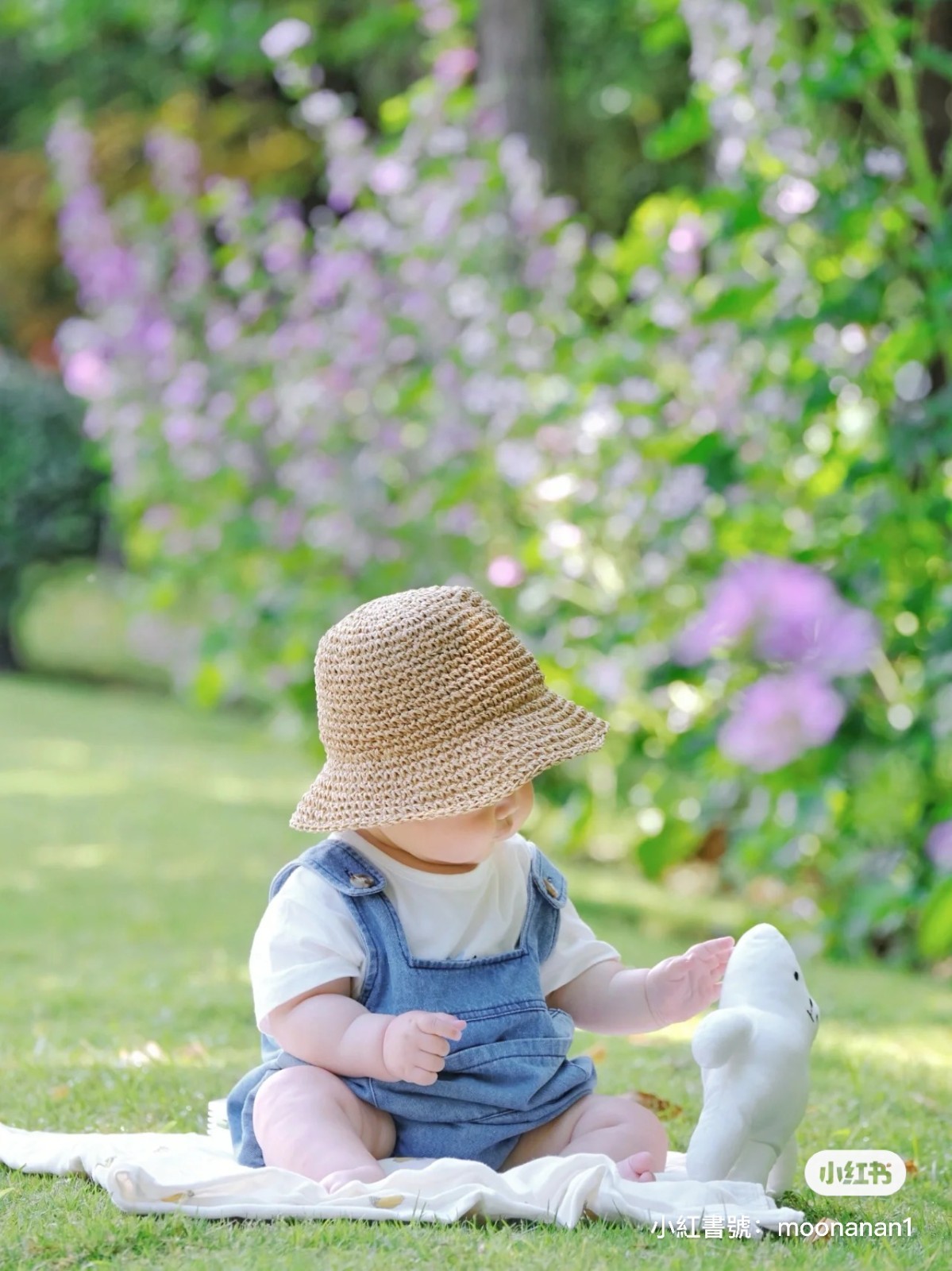 偷戳肥嫩小腳腳❤️小寶寶「化身毛茸茸泰迪熊」冬天超暖和 媽媽曬出「肉嘟嘟正臉照」嘴邊肉太犯規