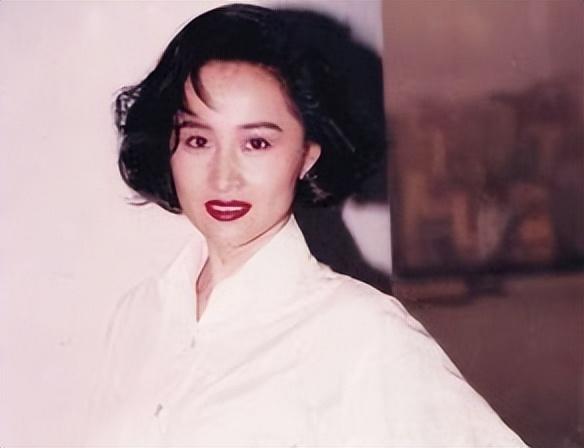 和曾國城談戀愛！女星被帶去見父母「最後卻嫌棄分手」　如今傳「失去生育能力」：被元配打成重傷