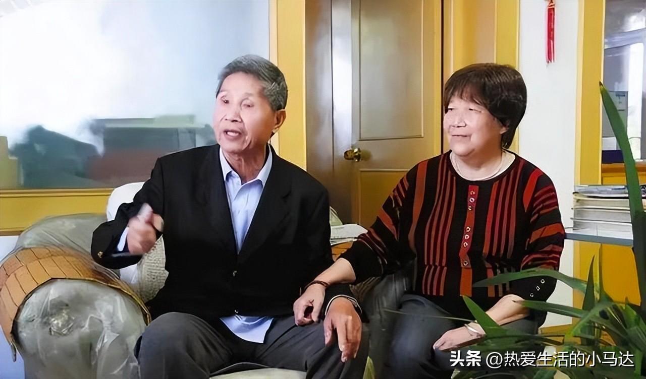 為何如今「晚年單身老人」都偏愛請看護？工作10年住家看護「說出實情」：很多不是為了養老