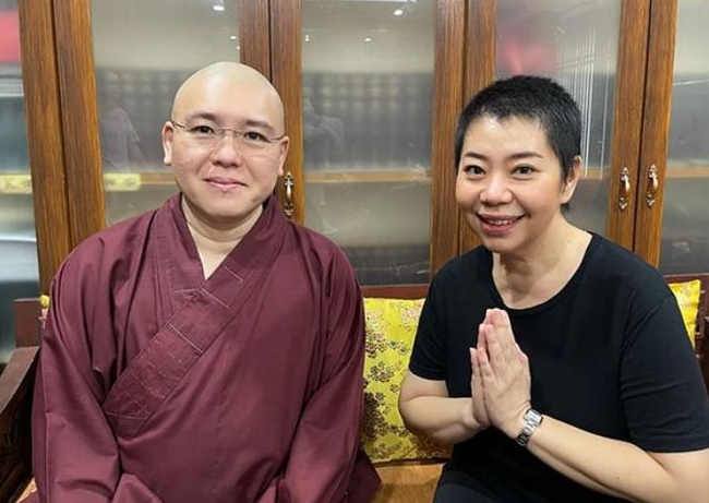 夫妻變同門！已婚女歌手「等兒結婚生子」出家為僧　8個月後「前夫也皈依佛門」：比做夫妻更有意義