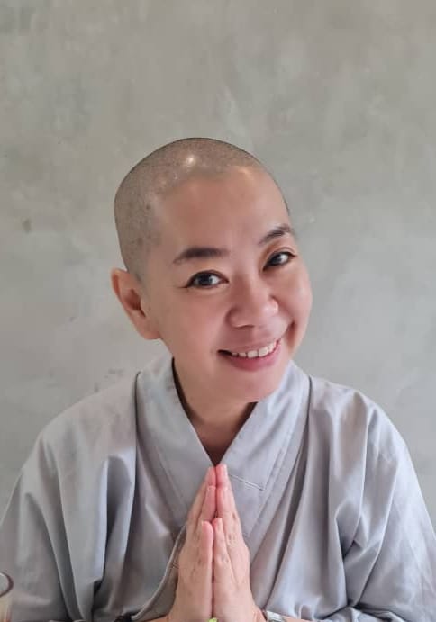 夫妻變同門！已婚女歌手「等兒結婚生子」出家為僧　8個月後「前夫也皈依佛門」：比做夫妻更有意義