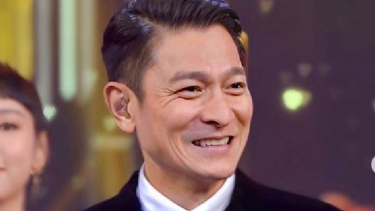 搭公車坐博愛座！金馬影帝被趕「下秒秀61歲身分證」乘客乖乖閉嘴　身分曝光「跟劉德華一樣大咖」