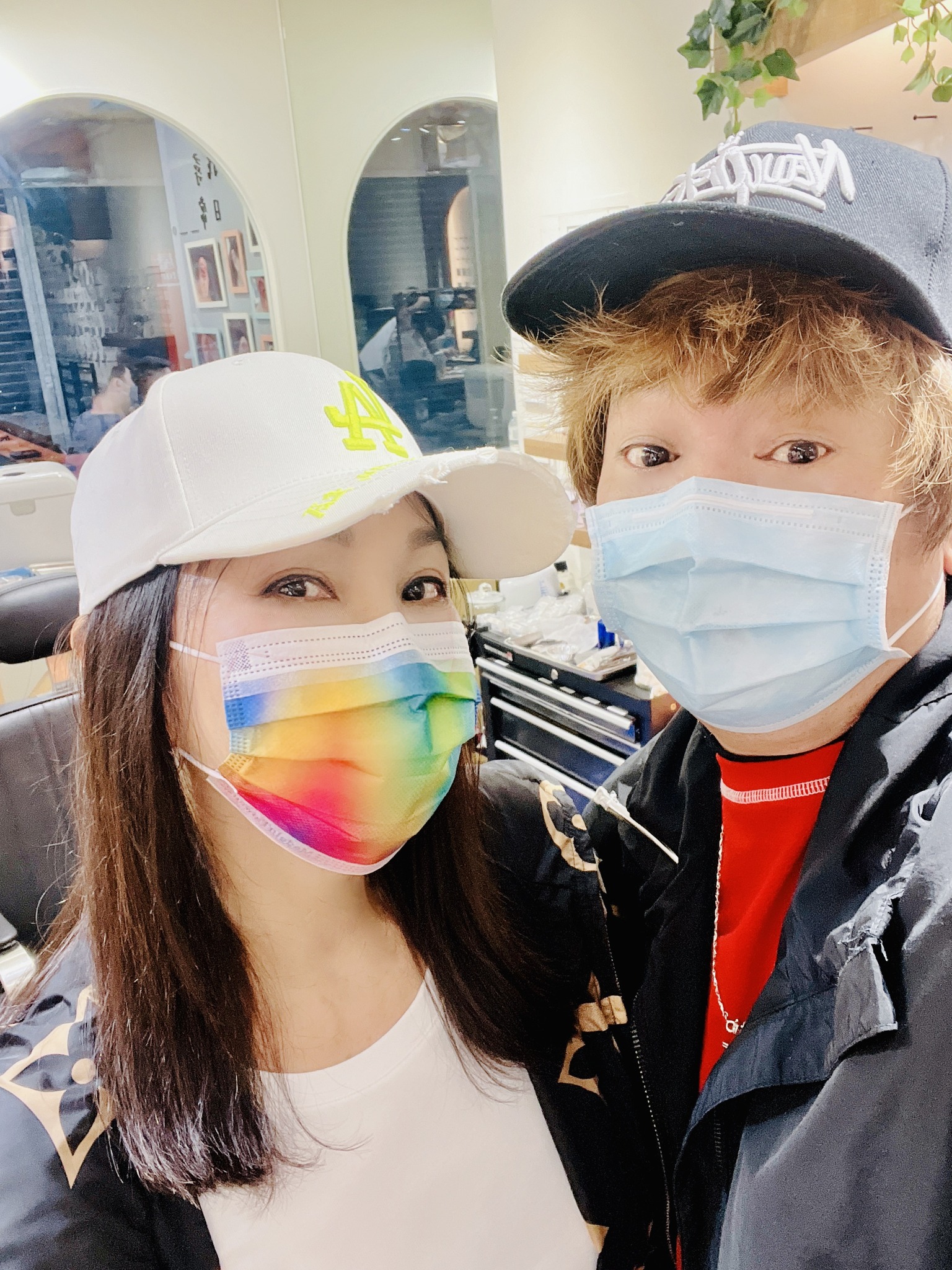 財力超驚人！陳美鳳被爆「北到南都有房」爽當包租婆　閨密藍心湄「笑揭關鍵」：全靠小哥一句話