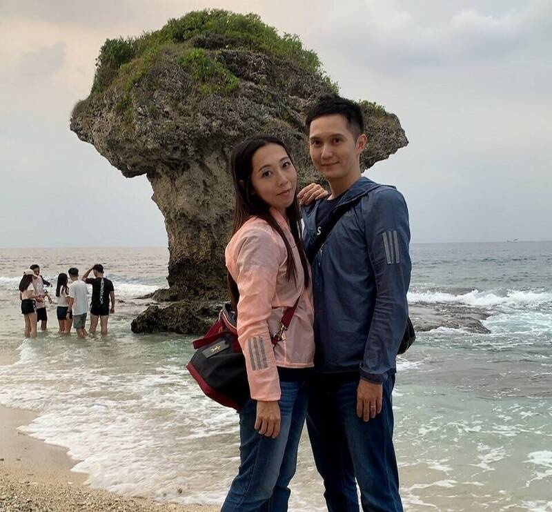 21歲腦麻女走了！阿嬤打零工帶三孫「付不出7萬喪葬費」　教師夫妻檔出手了「多年暖舉曝光」：只是應盡本份