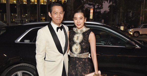 情牽17年！《魷魚遊戲》男主角「私下約會被目擊」　女友超狂身分「前三星媳婦、拯救家族企業」
