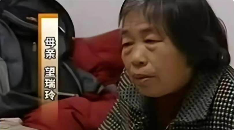 寒門女研究生帶母上學！2個月後「在宿舍衛生間自縊」享年30歲：沒人願意被臍帶栓一輩子