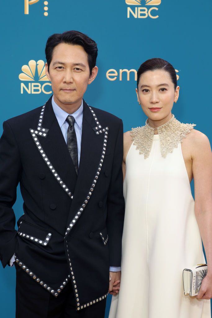 情牽17年！《魷魚遊戲》男主角「私下約會被目擊」　女友超狂身分「前三星媳婦、拯救家族企業」