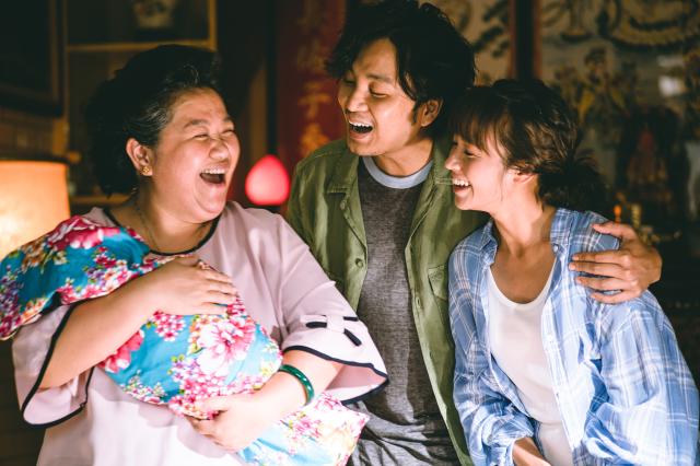 帶球閃婚！人妻得知「婆家是13人大家庭」心涼半截　自動腦補「8點檔劇情」結局大反轉引全網祝福