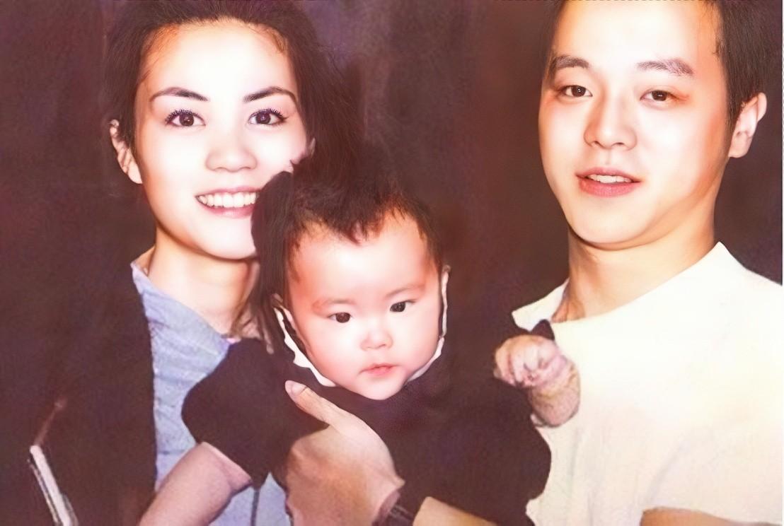 打敗王菲成功上位！不後悔「從王菲手中搶走他」　離婚19年後「看透婚姻」與女兒共度餘生