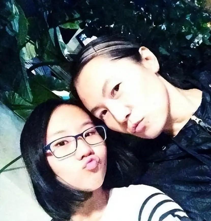 打敗王菲成功上位！不後悔「從王菲手中搶走他」　離婚19年後「看透婚姻」與女兒共度餘生