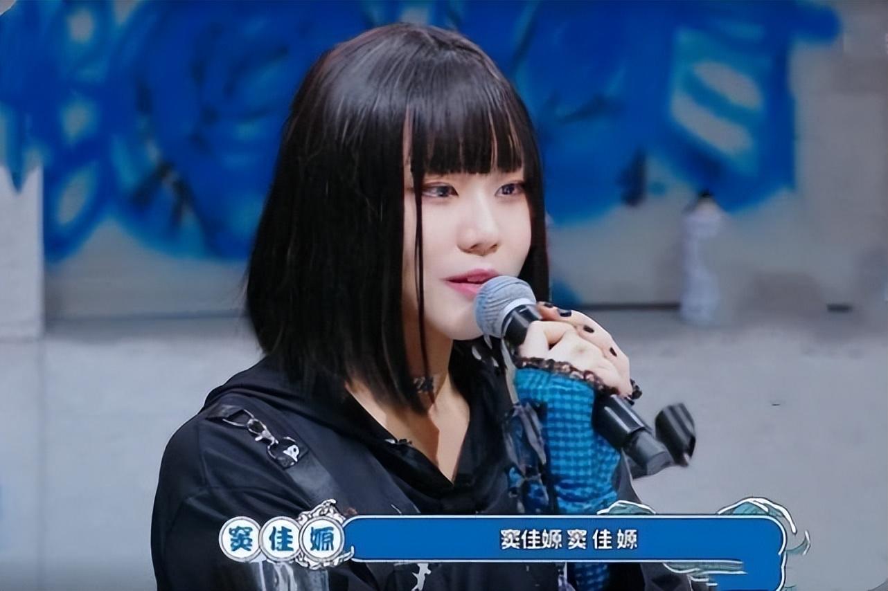 打敗王菲成功上位！不後悔「從王菲手中搶走他」　離婚19年後「看透婚姻」與女兒共度餘生
