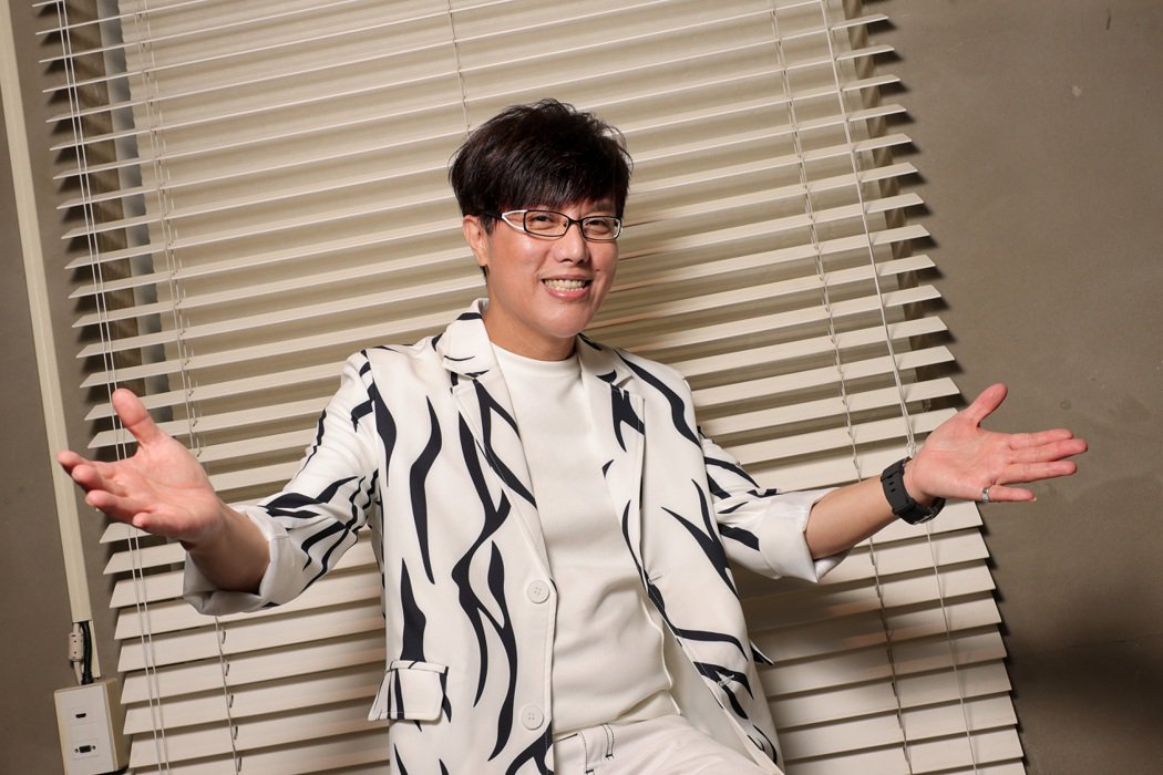 被陳今珮力捧！男星人氣「勝過劉文正費玉清」至今不忘恩　如今為公益演唱「欠債5百萬」