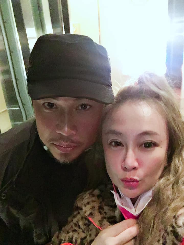 身陷200萬官司！43歲女星「夫妻倆財產歸零」淡出螢光幕　近況曝光「簡單慶17週年婚」一番言論引人感慨