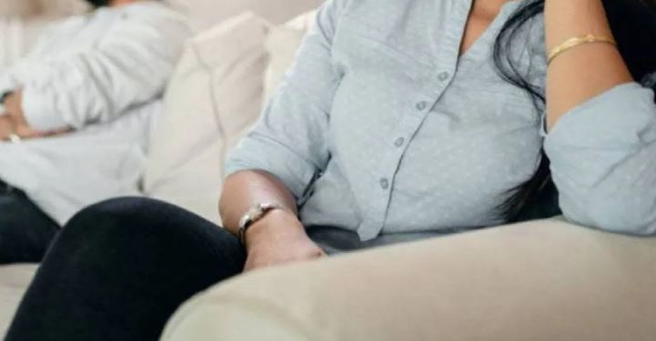 確定還要嫁？準新娘被要求「婚前去公公房過夜」稱傳統習俗　未婚夫不阻止「反喊我爸很正直」：不用怕
