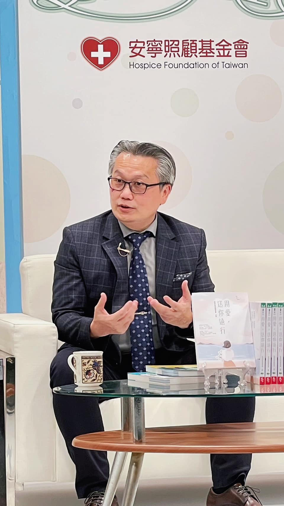 兒敗血症命危！ICU名醫「怕老母見不到最後一面」焦急呼喚　「最後10分鐘現奇蹟」網哭了：醫者仁心