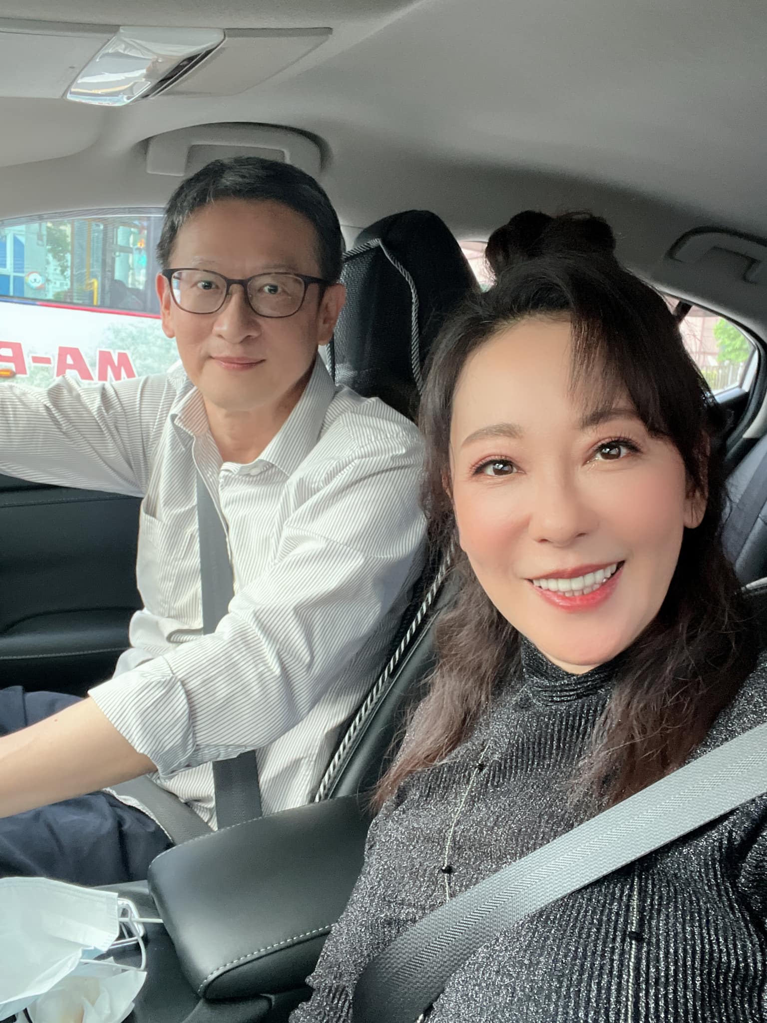 不愛鮮花驚喜！況明潔50大壽「老公豪氣包大禮」付清房貸尾款　她坦言「只愛務實浪漫」婚後仍熱戀