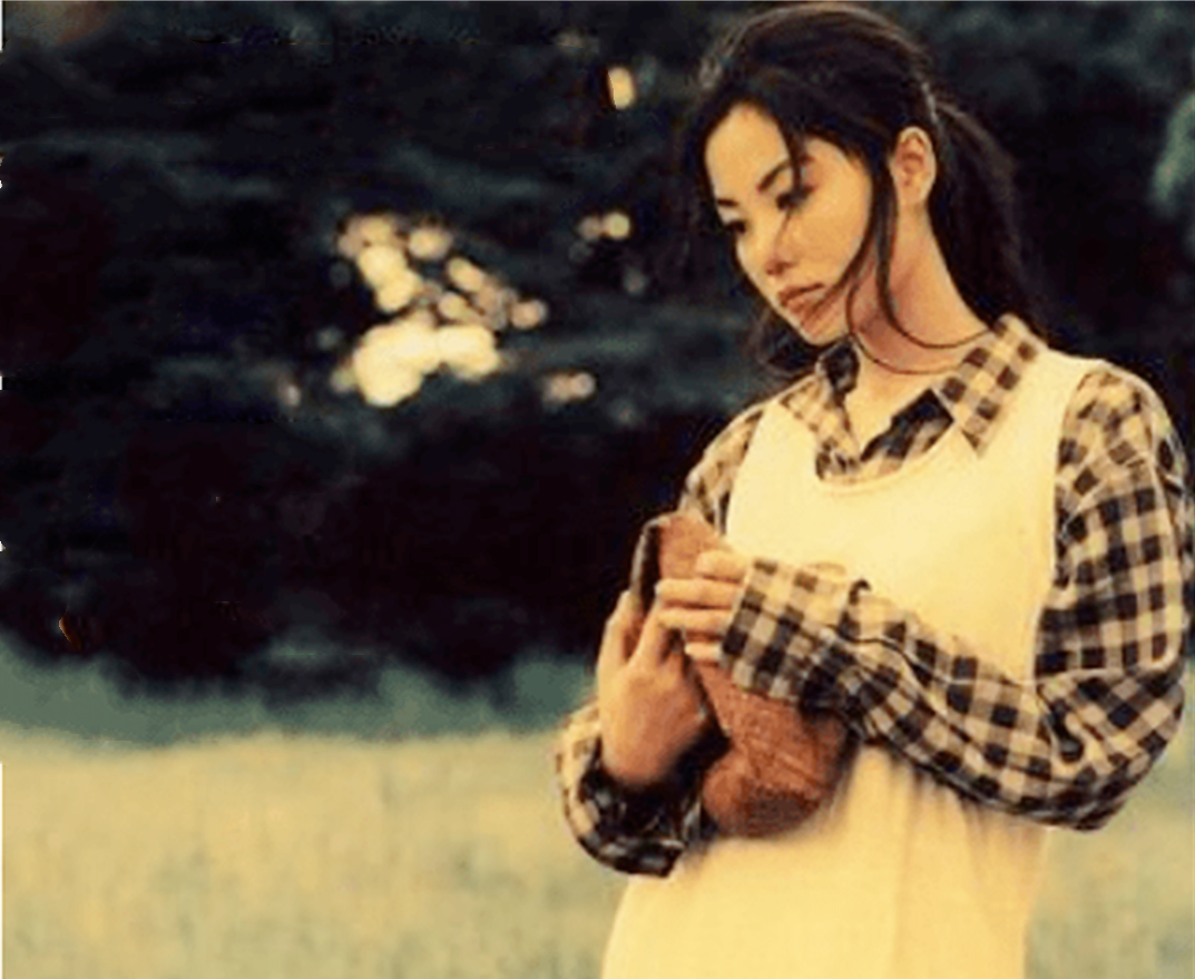 51歲天后變瘋女「被送進精神病院」！為愛癡狂淪落街頭　被家人奪走財產：將一手好牌打爛