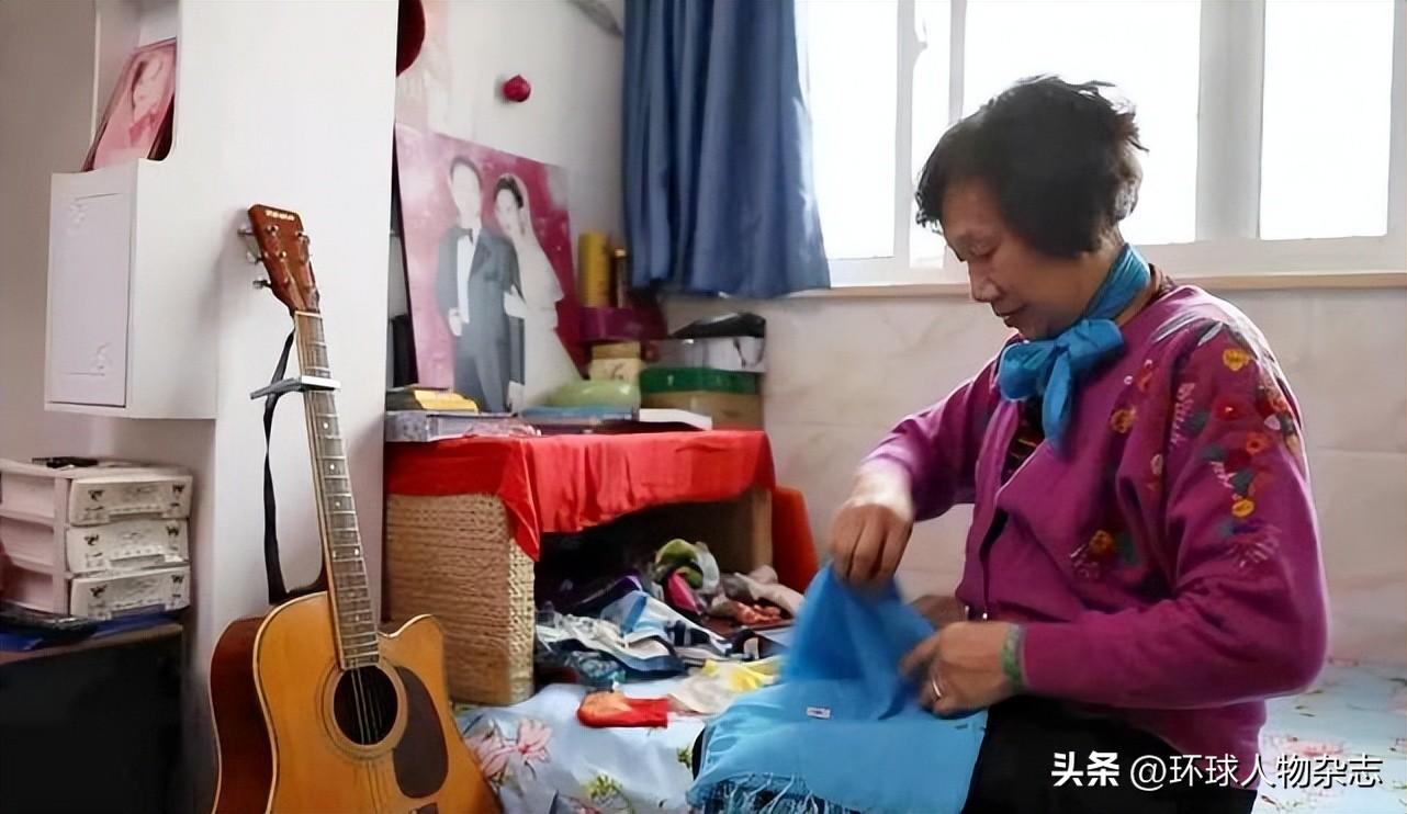 一直堅持到最後！79歲奶奶登舞台「一開口連王菲都佩服」　「組團自彈自唱」老伴走後晚年不寂寞