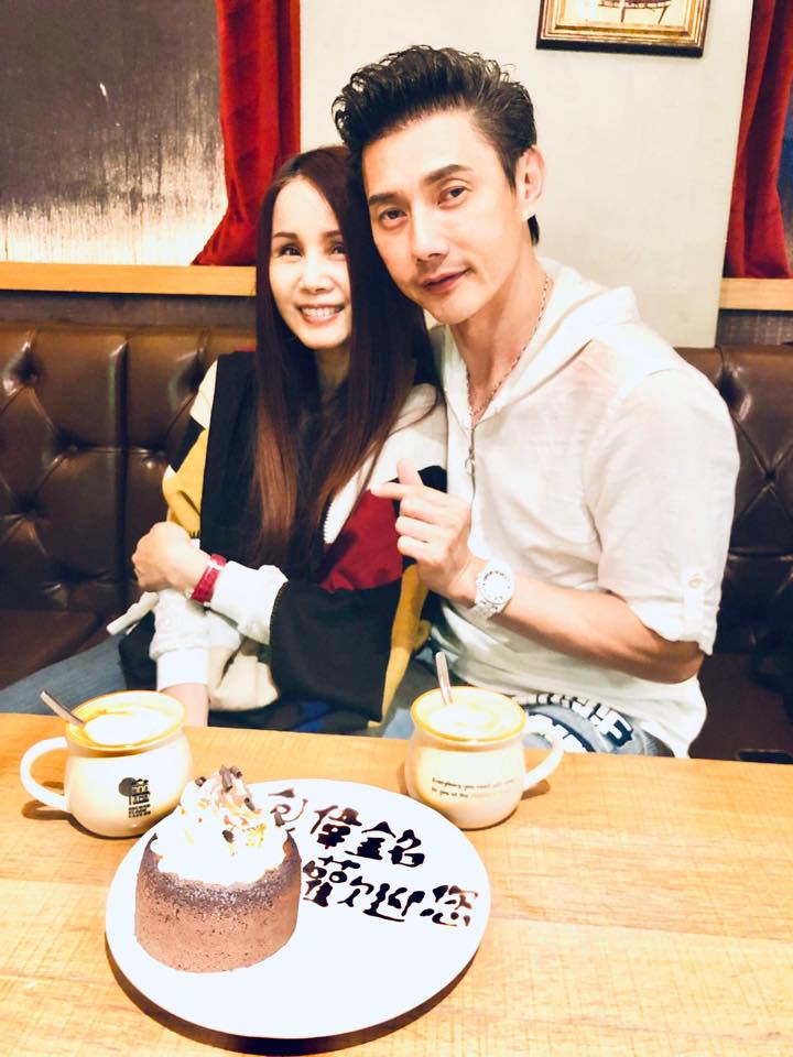 挺過七年之癢！包偉銘妻自爆「最受不了尪舉動」忍不住動手　私下從不吵架「笑笑喊只有鬥嘴」