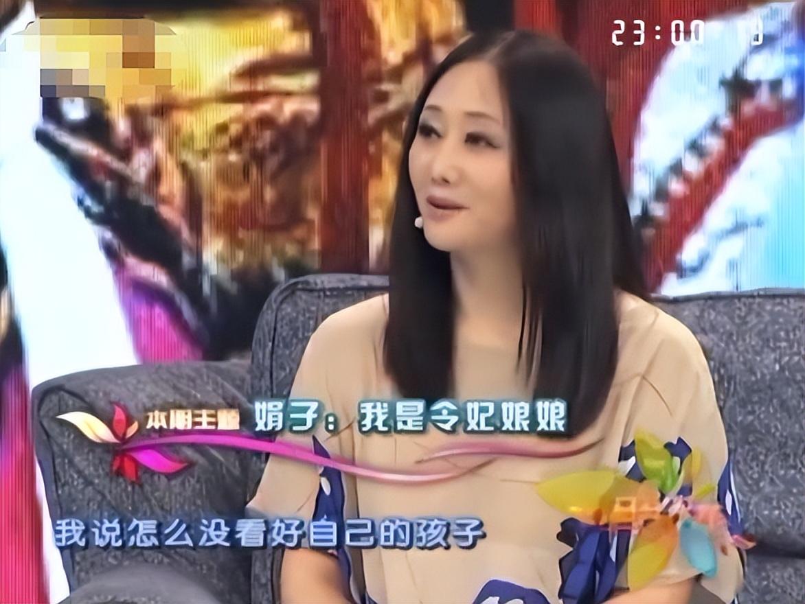 28歲女星車禍離世！不久後父親殉職「母兄罹患重症」　他送暖「為她掃墓25年」：不會忘記妳