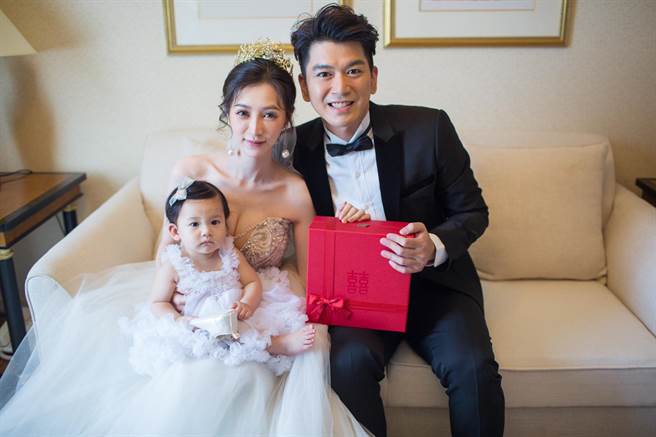 宮縮指數飆破130！40歲八點檔男星「老婆順利生下2寶」　上廁所突破水「只花4分鐘卸貨」：痛到全身發抖