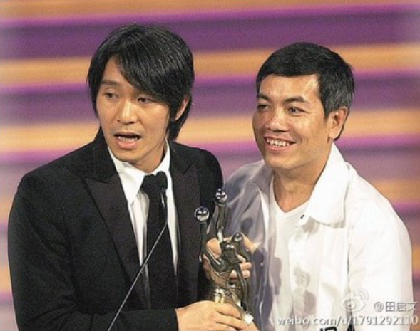 捕獲野生大咖男星！「暴瘦滿頭白髮」60歲模樣流出網嘆：背影好孤獨　多年老友親曝他「健康狀況」
