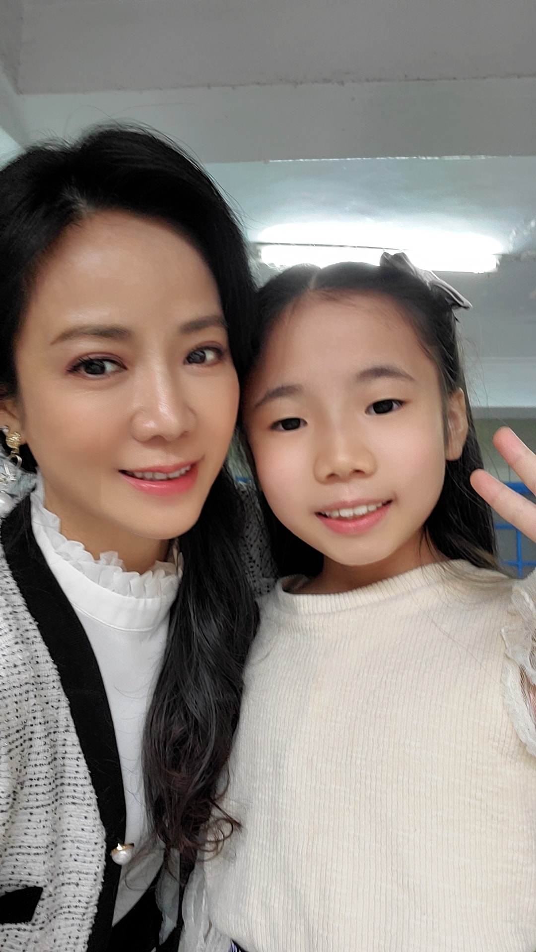 一句台語都不會！《市井豪門》可馨「9歲演活心機女」被觀眾罵翻　陳仙梅抱不平「真實個性惹人愛」還是小歌手