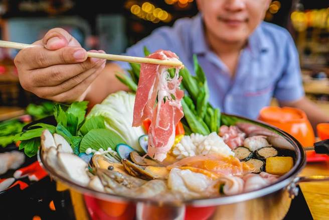 699海鮮組合超夯！好市多推新品「7種好料塞滿」重達1公斤　網卻怒批「根本是廚餘」員工解釋了