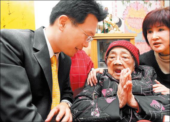 72年演藝人生！傳奇女星不識字「人生比萬卷書精彩」　靠一角色紅大半輩子「身影長存戲迷心中」