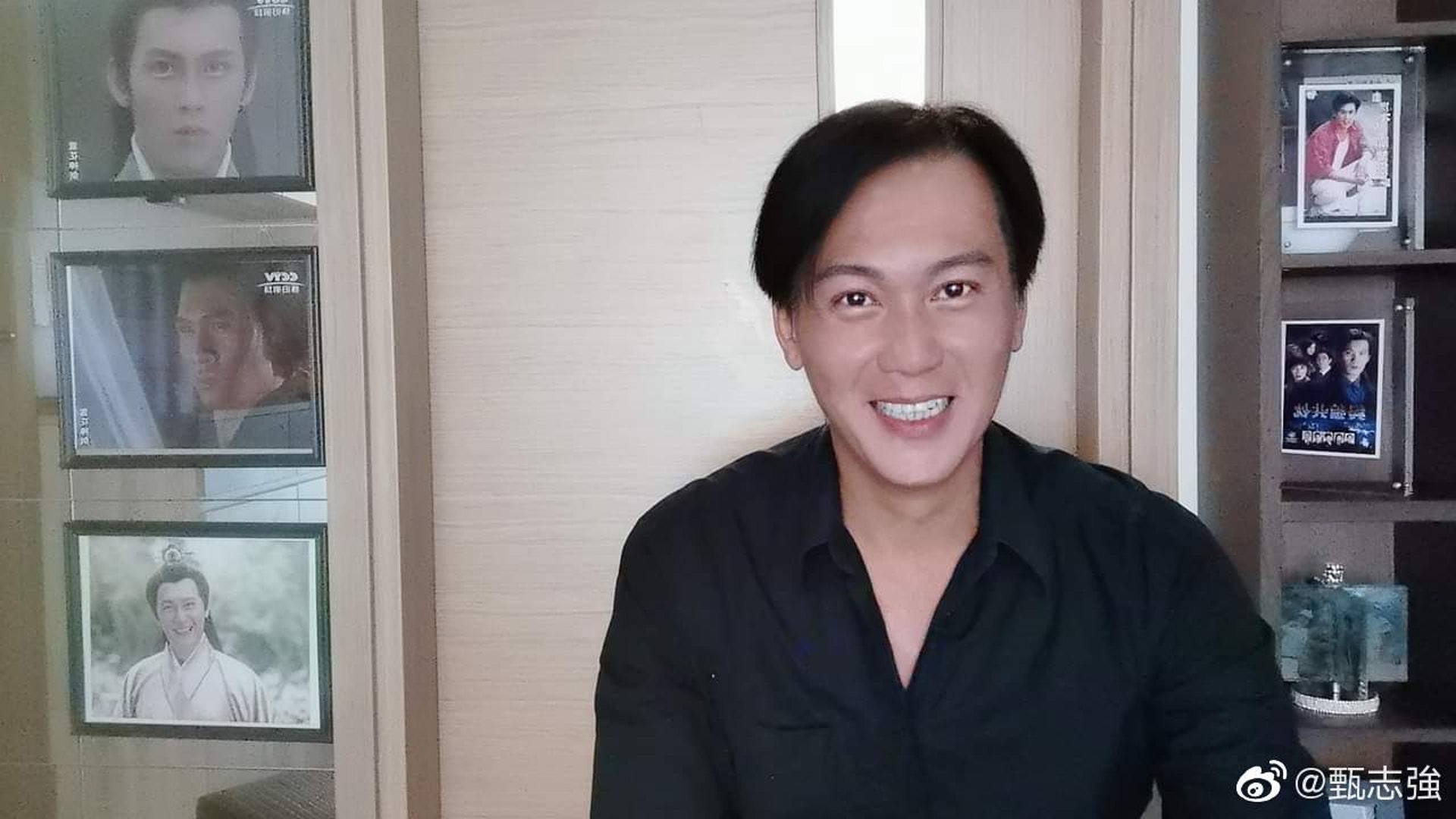 昔爆吃軟飯！最帥展昭「50歲被富婆簇擁」極樂畫面曝　「戀上大23歲美魔女」爆身家上億
