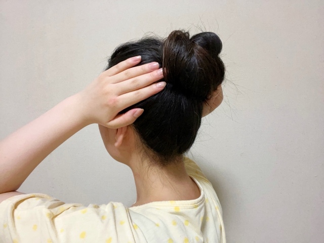 才報到1小時！新人員工「脖子長20公分脂肪瘤」沒錢醫　佛心老闆豪氣「全包開刀費」