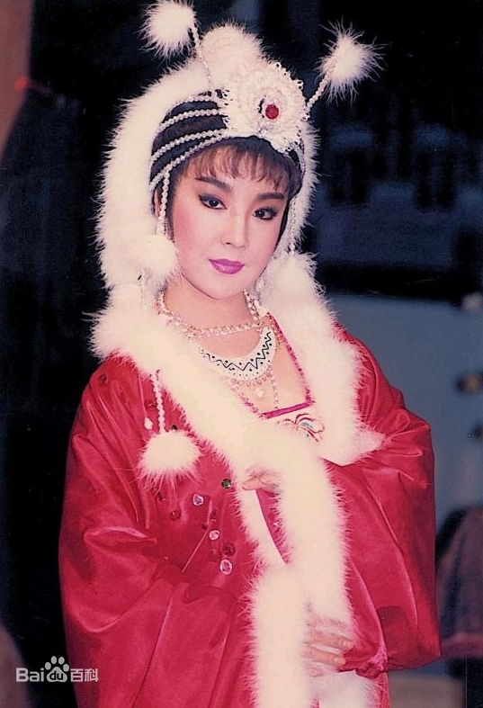 曾罹患腦瘤！70歲歌仔戲名旦「上廁所突昏迷」送醫急救　「嚴重病況曝」她悲嘆：都是命