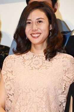 當年紅遍全台！資深女星「憑藉清純美貌」成夢中情人　如今51歲「臉上多了歲月痕跡」近照瘋傳