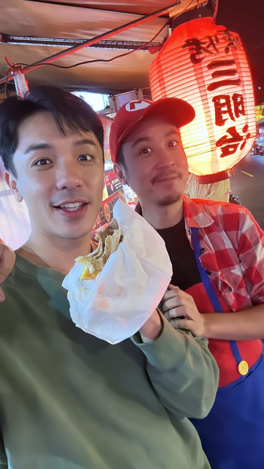不怕別人看不起！本土劇男星「夜市擺攤5年」打四份工養妻小　「鄰居出奧步擋財路」他霸氣回擊