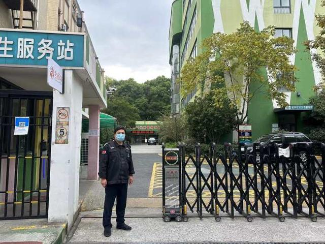 兒子欠下百萬債！57歲保全「賣房還債」一刻也不敢休息　「老婆又出車禍」堅強面對：全家平安就好